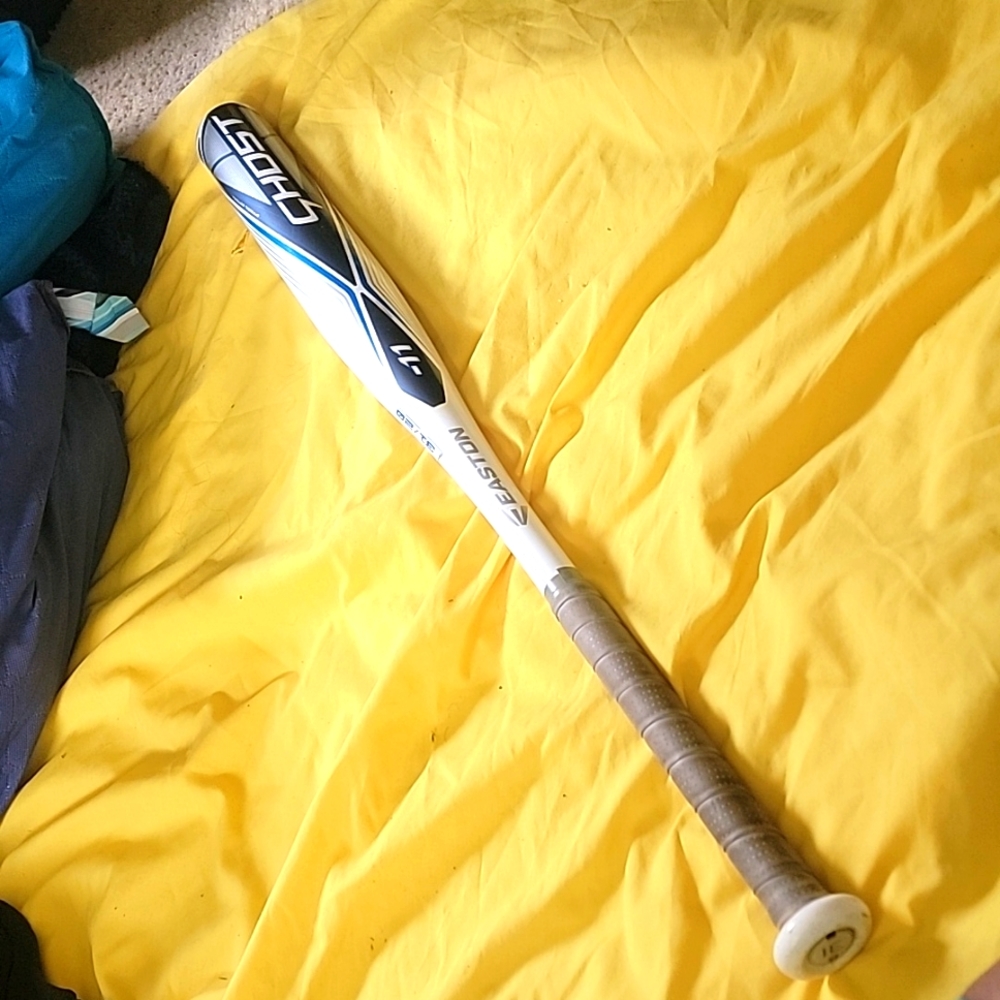 Easton Girls softball bat